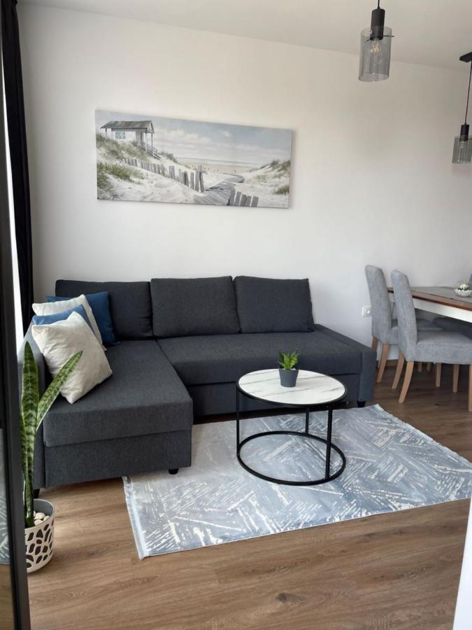 Sunny Studio Azur St Constantin et Helena Extérieur photo