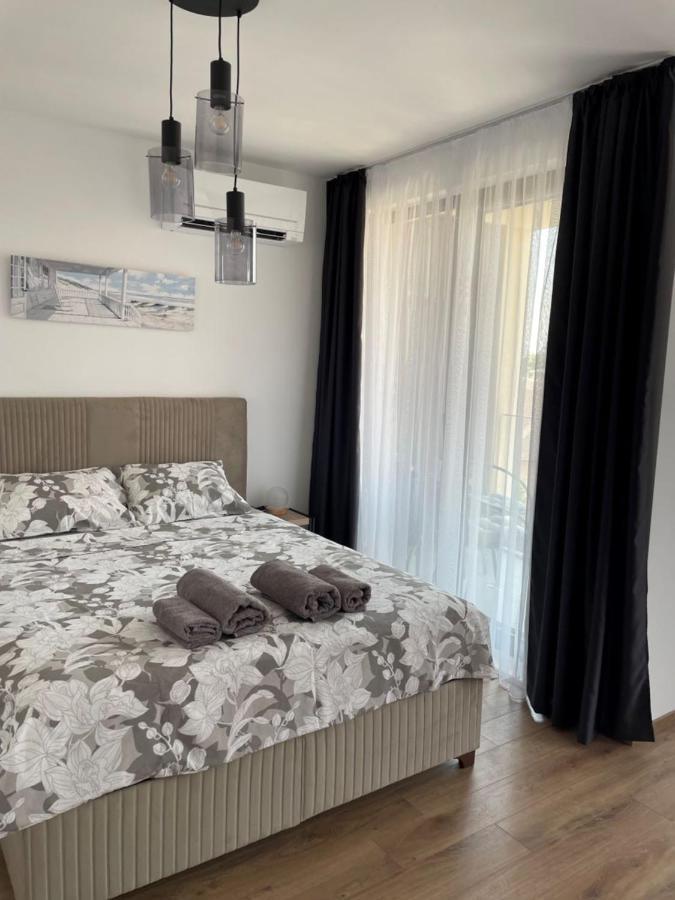 Sunny Studio Azur St Constantin et Helena Extérieur photo